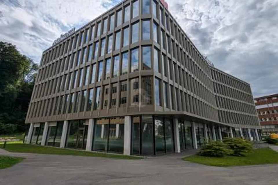 BUSINESSPARK - MODERNO E FISCALMENTE VANTAGGIOSO, 8803 Rüschlikon, Zurich, CH