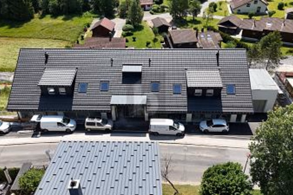 ARCADE MIT GUTER RENDITE (LOS 11), 1347 Le Sentier, Vaud, CH
