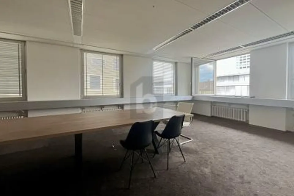 Spazioso in posizione centrale, 8048 Zürich, Zurich, CH