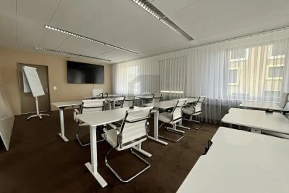 Spazioso in posizione centrale, 8048 Zürich, Zurich, CH
