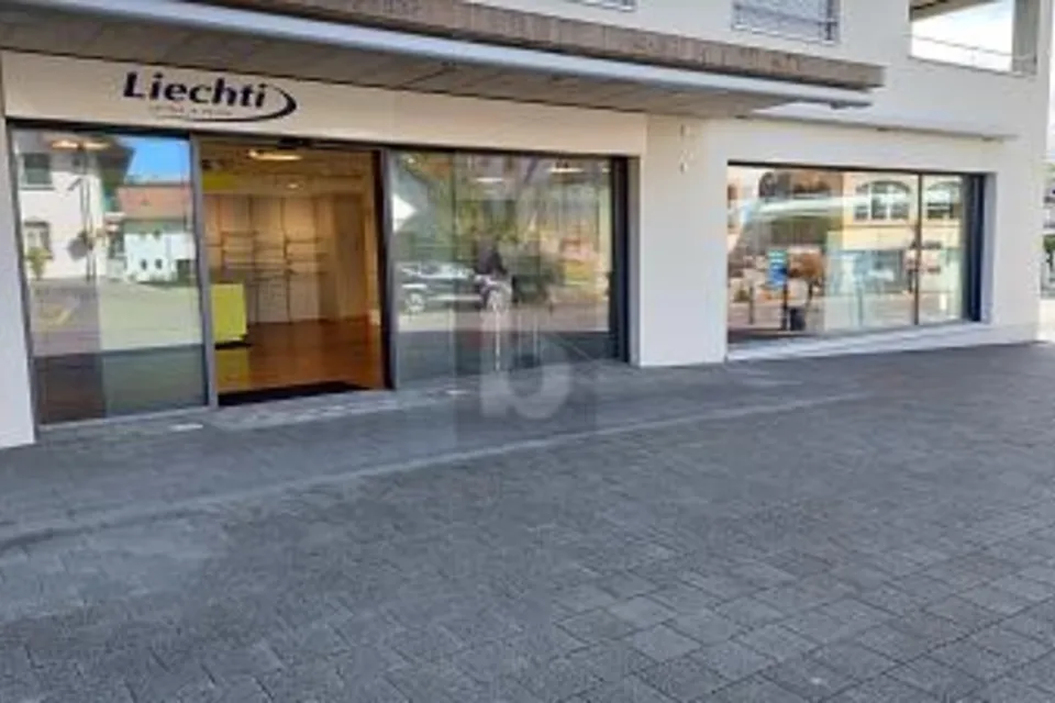 IM HERZEN  VOM STADTZENTRUM, 3232 Ins, Bern, CH