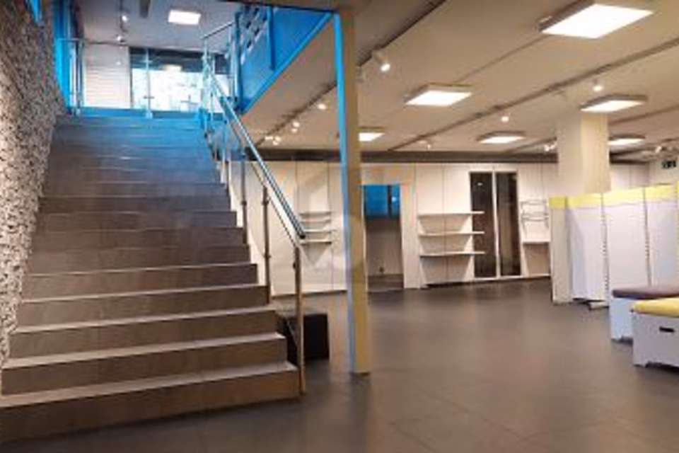 AU CŒUR DU CENTRE-VILLE, 3232 Ins, Bern, CH