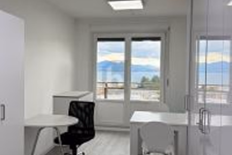 PARFAITEMENT ÉQUIPÉ ET DYNAMIQUE, 1003 Lausanne, Vaud, CH