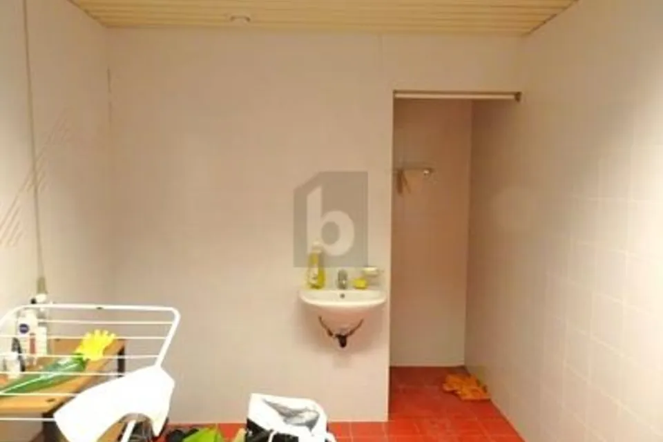 LOCAUX FONCTIONNELS, EMPLACEMENT STRATÉGIQUE, 1073 Savigny, Vaud, CH