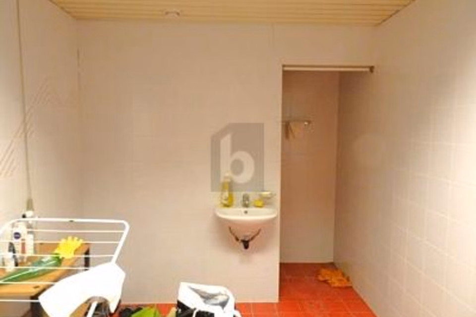 LOCALI FUNZIONALI, POSIZIONE STRATEGICA, 1073 Savigny, Vaud, CH