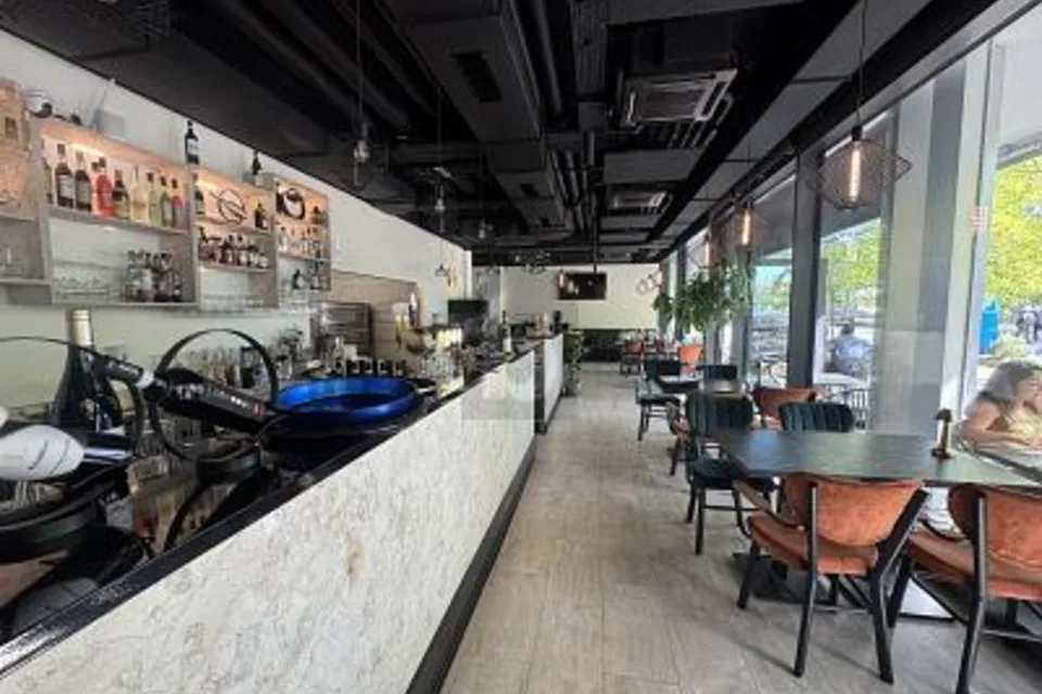 OPPORTUNITÉ AU CœUR D’UN QUARTIER EN PLEIN ESSOR, 1022 Chavannes-près-Renens, Vaud, CH