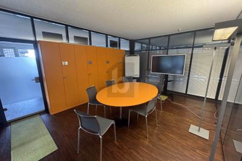 ATTRAKTIVE GESCHÄFTSFLÄCHE MIT KOMFORT, 9053 Teufen AR, Appenzell Ausserrhoden, CH