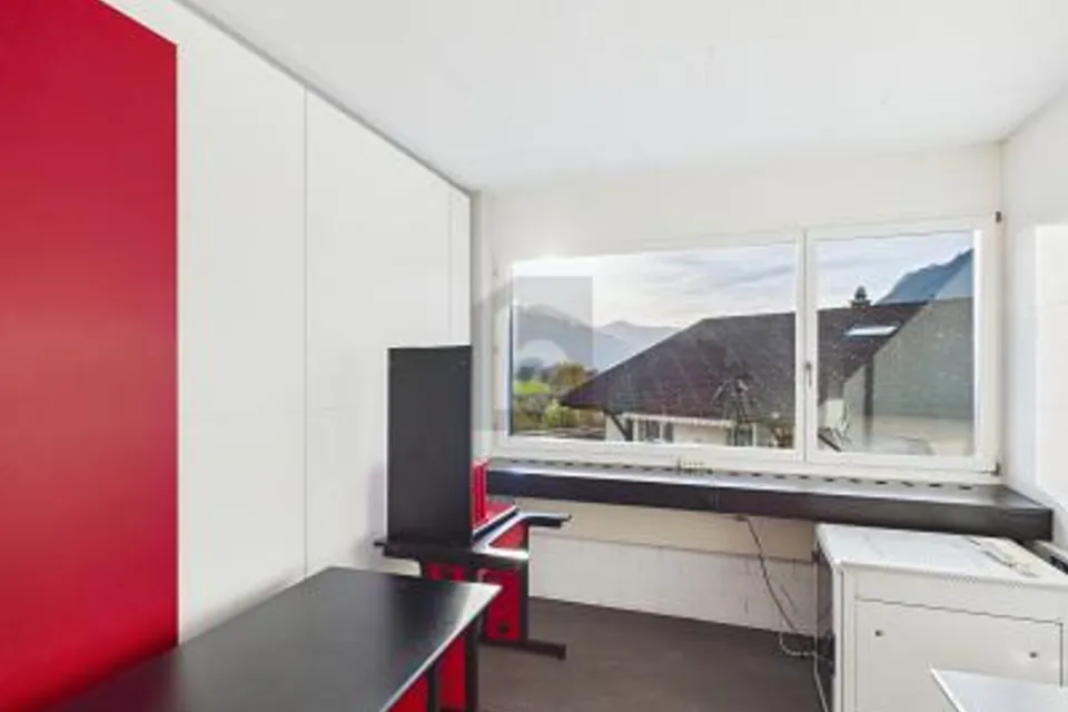 VOTRE CONCEPT DE SUCCÈS: FLEXIBLE, CALME & LUMINEUX, 6438 Ibach, Schwyz, CH