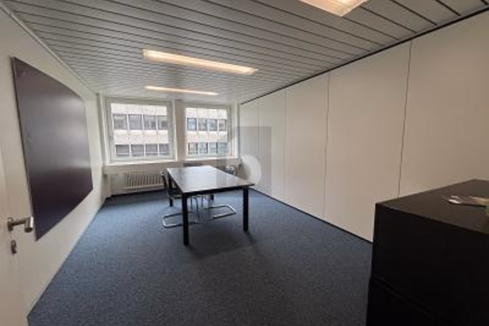 IN A CENTRAL LOCATION!, 4600 Olten, Solothurn, CH