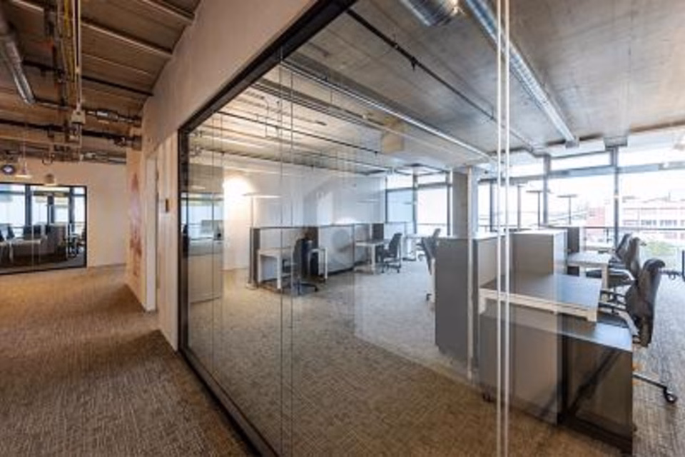 SMART OFFICE PER AZIENDE VISIONARIE, 4123 Allschwil, Basel-Landschaft, CH