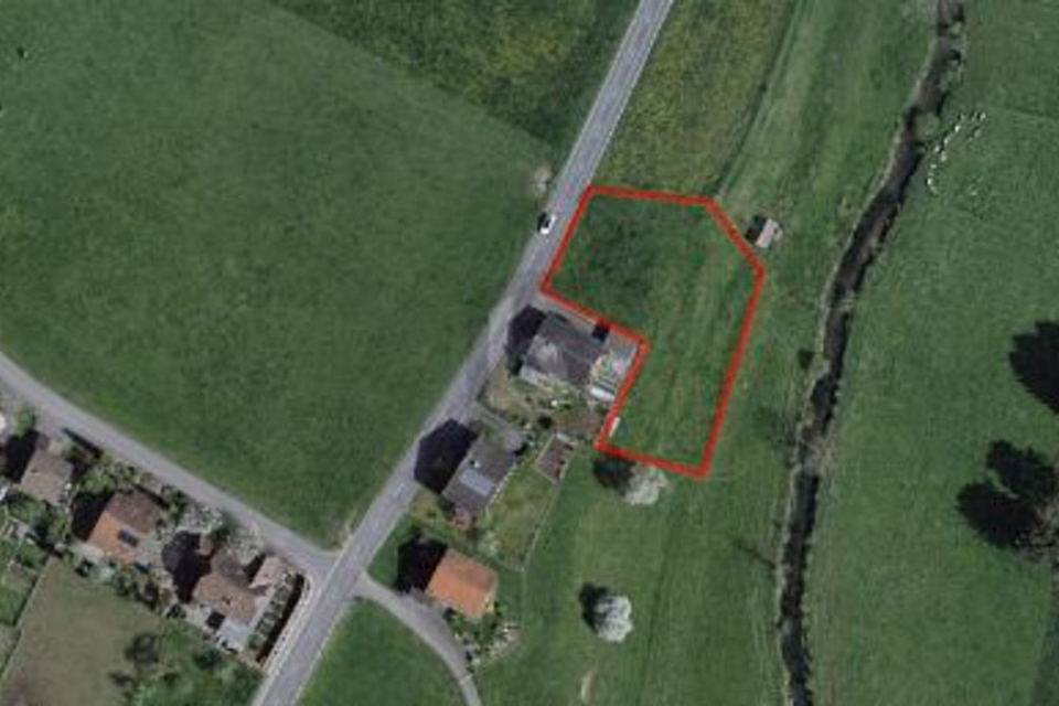 PARADIS CONSTRUCTIBLE SPACIEUX AVEC BEAUCOUP D'ESPACE, 3372 Wanzwil, Bern, CH