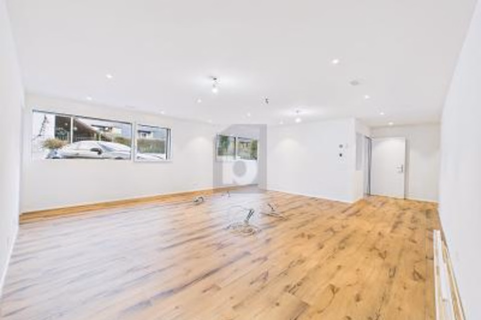 NOUVELLE CONSTRUCTION, LUMINEUX ET MODERNE AU COEUR DU VILLAGE !, 4460 Gelterkinden, Basel-Landschaft, CH