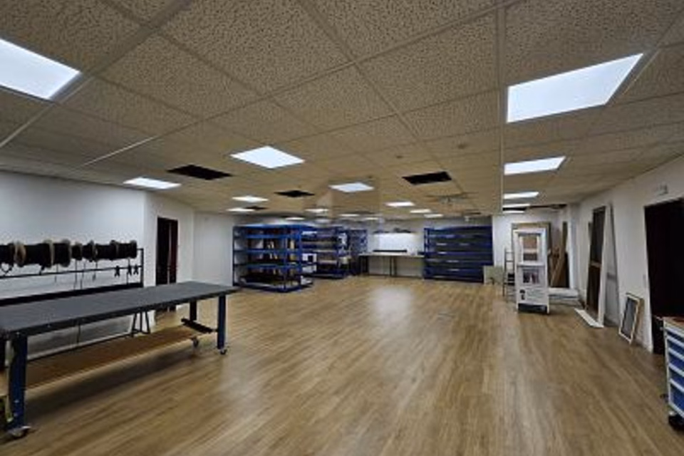 RISTRUTTURATO - PERSONALIZZABILE CON TERRAZZA, 8306 Brüttisellen, Zurich, CH