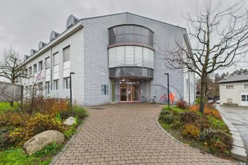 SPACIOUS AND VERSATILE, 3145 Niederscherli, Bern, CH