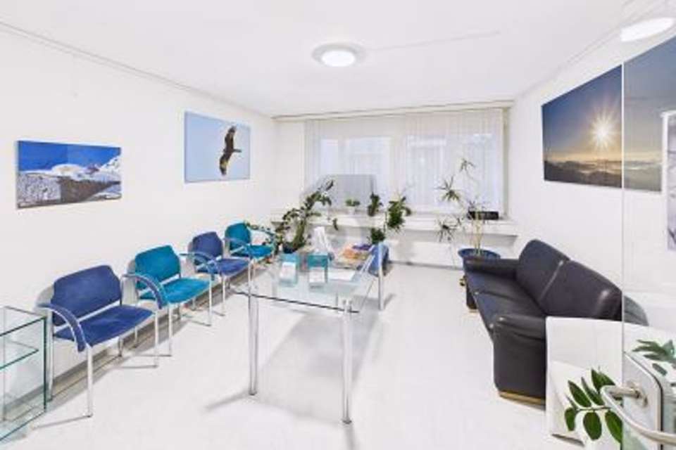 POSIZIONE CENTRALE E BEN ATTREZZATA, 3076 Worb, Bern, CH