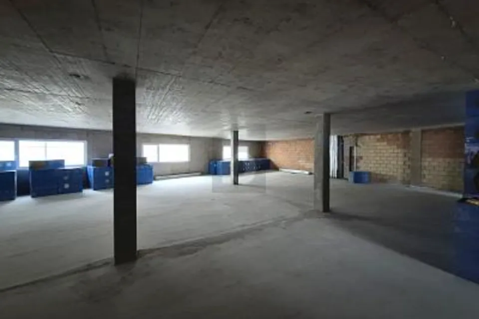 NEUF, POLYVALENT, 8212 Neuhausen am Rheinfall, Schaffhausen, CH
