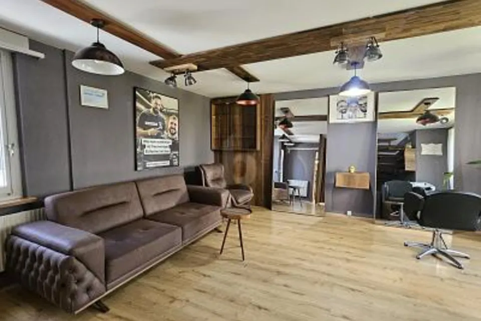 EXKLUSIVES LOKAL AN IDEALER LAGE, 8046 Zürich, Zurich, CH