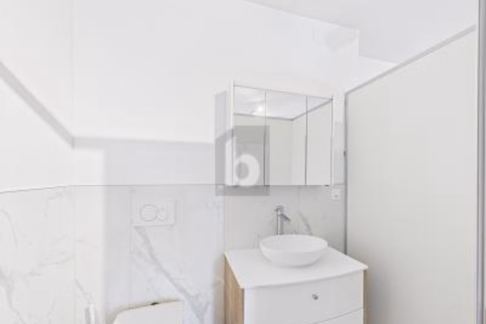 MODERNO RISTRUTTURATO IN POSIZIONE CENTRALE, 7450 Tiefencastel, Grisons, CH