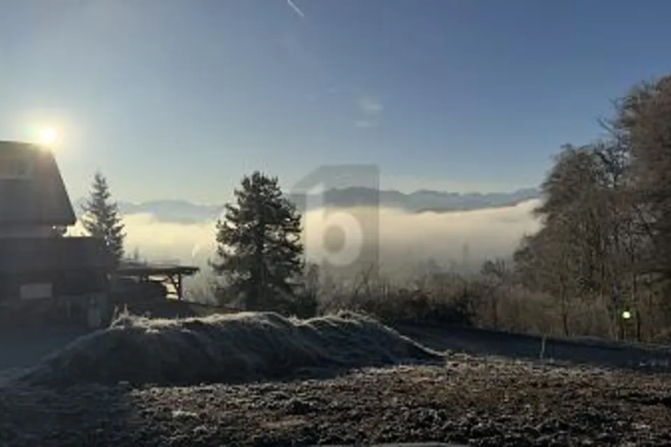 BIEN ENSOLEILLÉ – EMPLACEMENT DE PREMIER ORDRE, 8636 Wald ZH, Zurich, CH