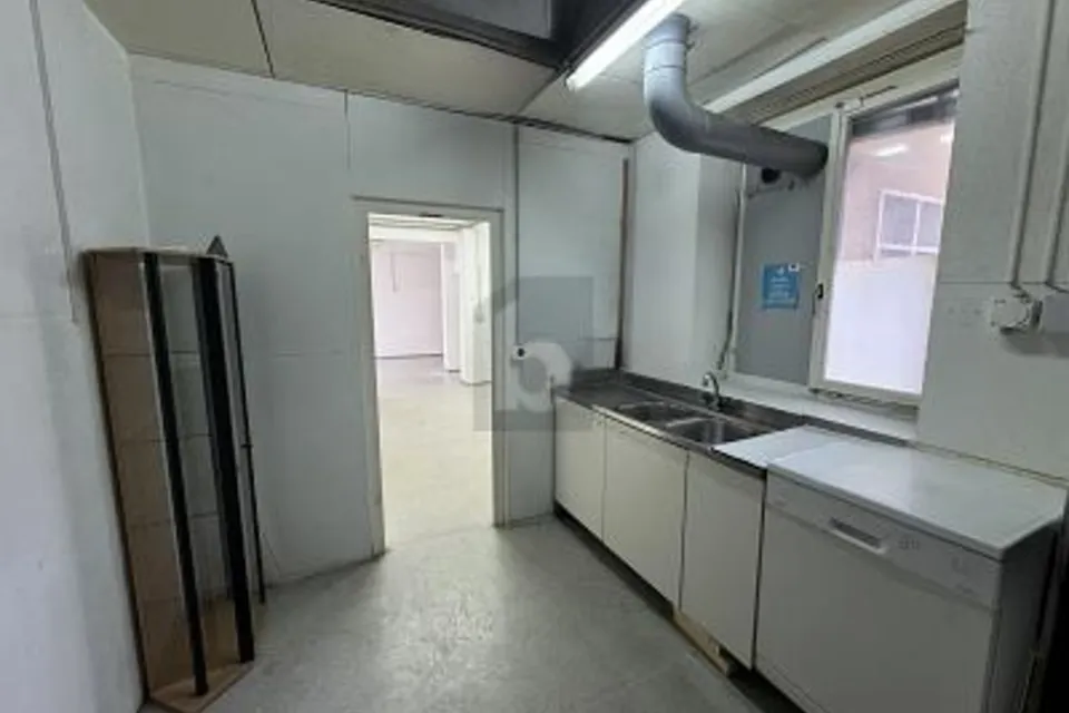 Posizione eccellente con ampia vetrina, 9016 St. Gallen, St. Gallen, CH