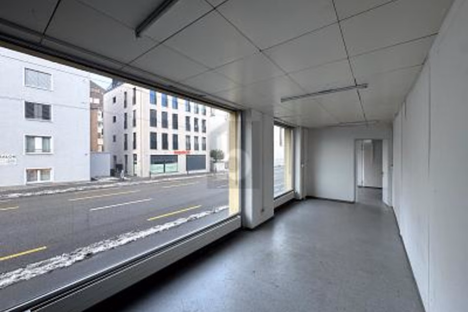Posizione eccellente con ampia vetrina, 9016 St. Gallen, St. Gallen, CH