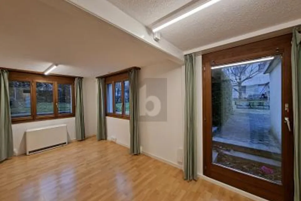 IHR NEUER UNTERNEHMENSSTANDORT, 6415 Arth, Schwyz, CH