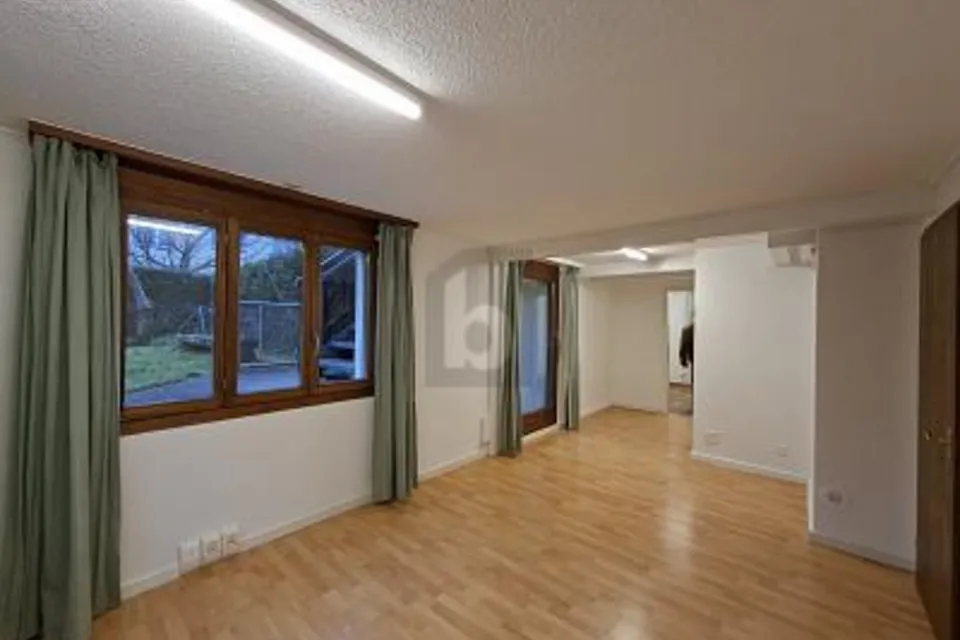 IHR NEUER UNTERNEHMENSSTANDORT, 6415 Arth, Schwyz, CH