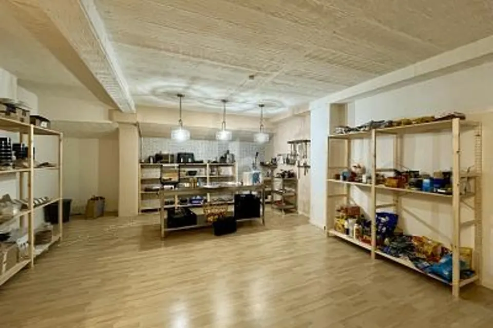 MODÈLE DE SUCCÈS AVEC CLIENTÈLE FIDÈLE, 8153 Rümlang, Zurich, CH