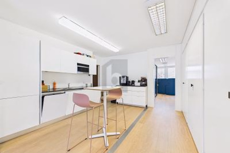 DYNAMIQUE, MODERNE & BIEN SITUÉE, 1202 Genève, Geneva, CH