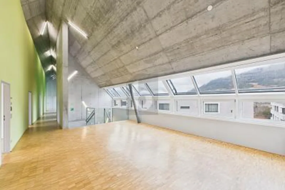 MODERNO E AMPIO IN POSIZIONE CENTRALE, 7000 Chur, Grisons, CH