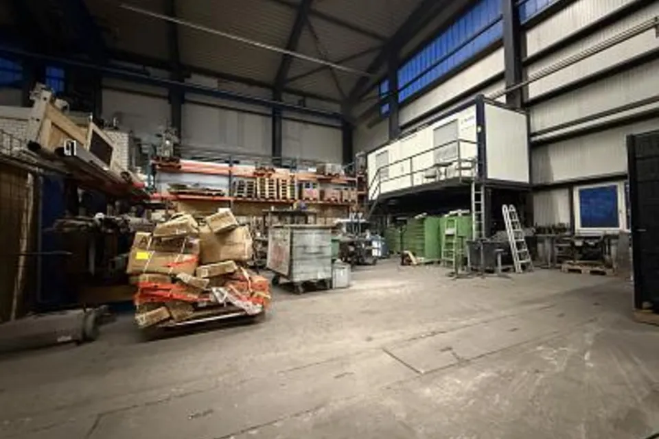 AMPIO, PRATICO E PRONTO ALL'USO, 5316 Felsenau AG, Aargau, CH