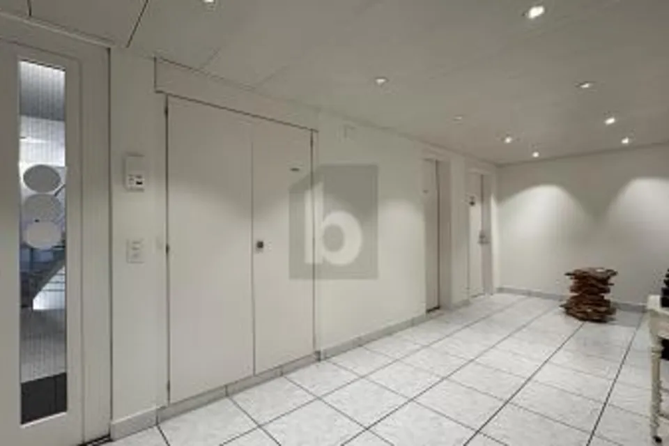 CENTRAL ET DANS UN EMPLACEMENT TRÈS PRISÉ, 8021 Zürich, Zurich, CH
