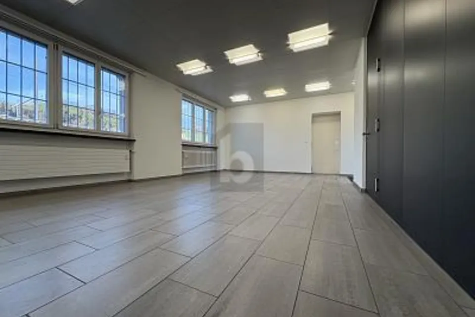 Luminoso e con ottima raggiungibilità, 6144 Zell LU, Lucerne, CH