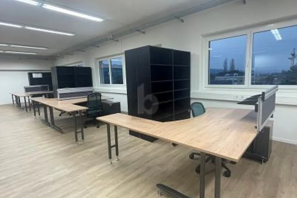 Representative retail unit in a central location, 6280 Hochdorf, Lucerne, CH
