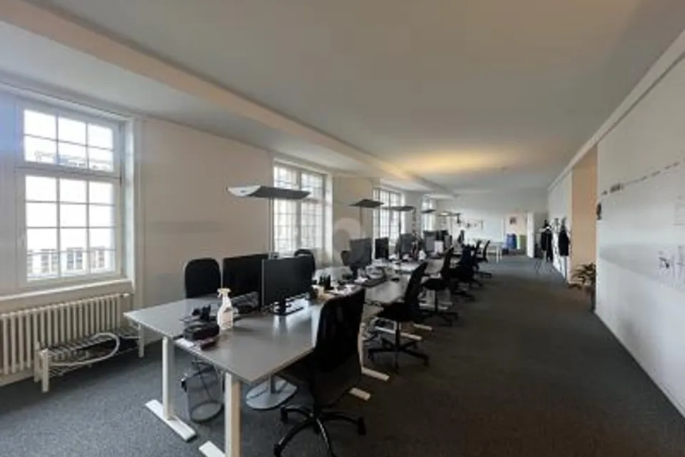 Great potential right at Barfüsserplatz, 4051 Basel, Basel-City, CH
