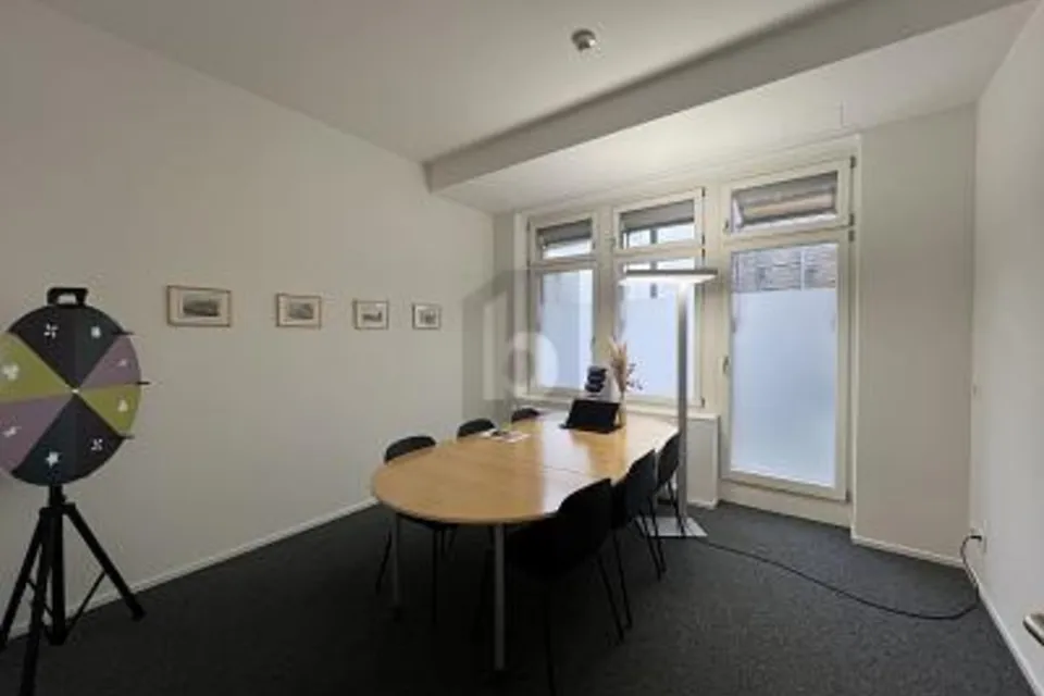 Great potential right at Barfüsserplatz, 4051 Basel, Basel-City, CH