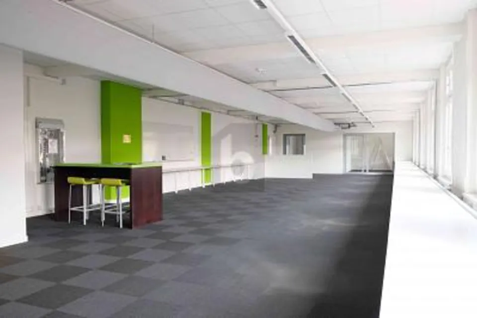 UFFICIO NEL CUORE DI UPTOWN BASEL, 4144 Arlesheim, Basel-Landschaft, CH