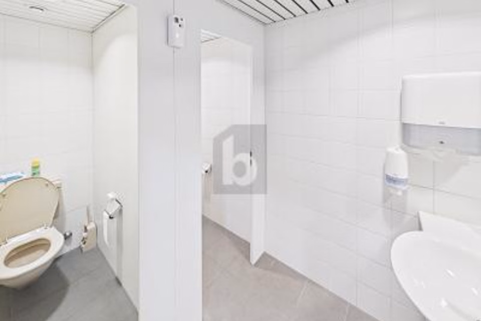 MOLTO CENTRALE, LUMINOSO E SPAZIOSO, 3011 Bern, Bern, CH