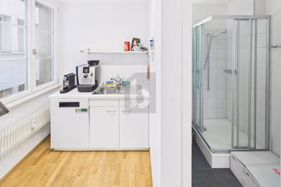 CENTRALE, PRATICO E SPAZIOSO, 3011 Bern, Bern, CH