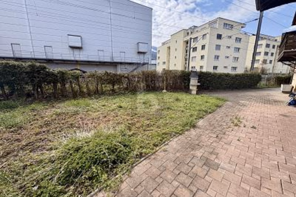 EXCLUSIF, ENSOLEILLÉ ET AVEC BIEN IMMOBILIER EXISTANT, 8852 Altendorf, Schwyz, CH