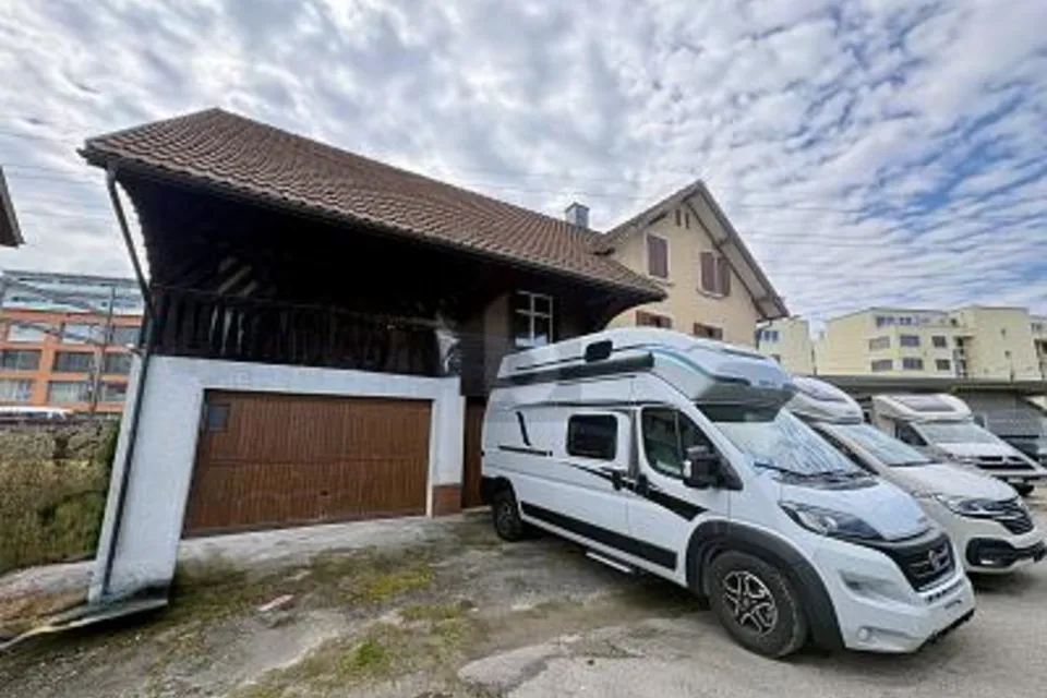EXCLUSIF, ENSOLEILLÉ ET AVEC BIEN IMMOBILIER EXISTANT, 8852 Altendorf, Schwyz, CH