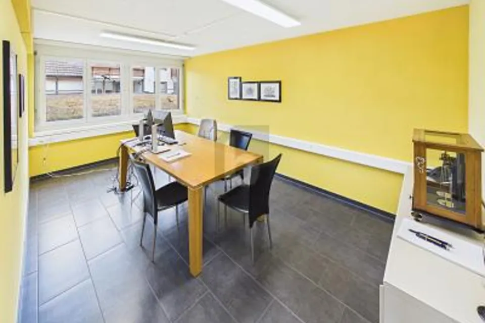 CENTRAL ET CONFORTABLE, 3145 Niederscherli, Bern, CH