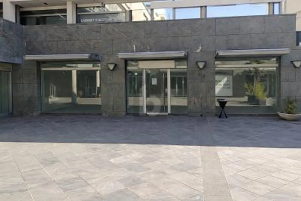 VISIBLE, PRATIQUE ET CENTRAL, 3960 Sierre, Valais/Wallis, CH