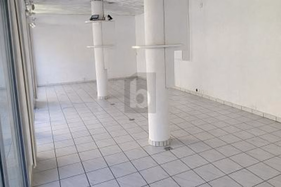 VISIBLE, PRATIQUE ET CENTRAL, 3960 Sierre, Valais/Wallis, CH