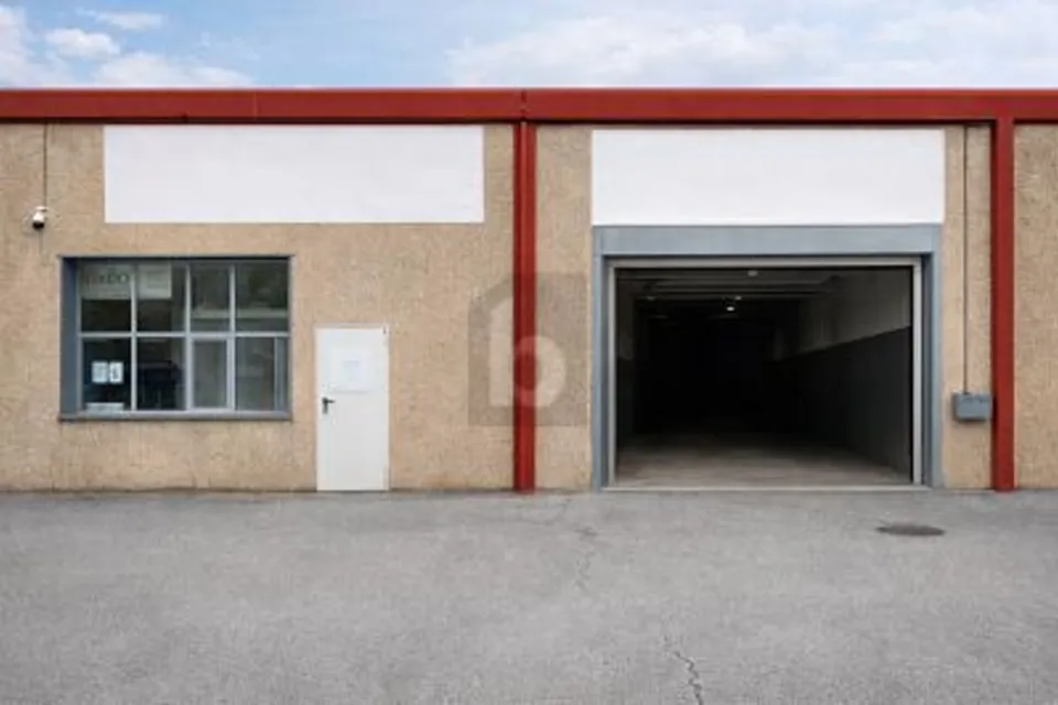 STORAGE / WAREHOUSE - STRATEGIC LOCATION, 1955 St-Pierre-de-Clages, Valais/Wallis, CH