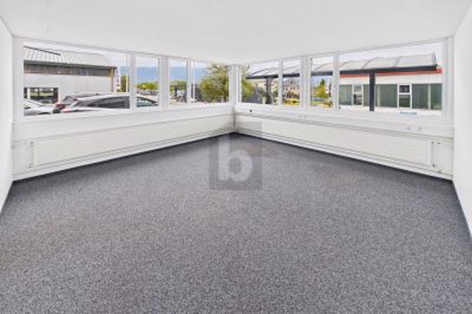 SPACIEUX ET BIEN DESSERVI, 4562 Biberist, Solothurn, CH