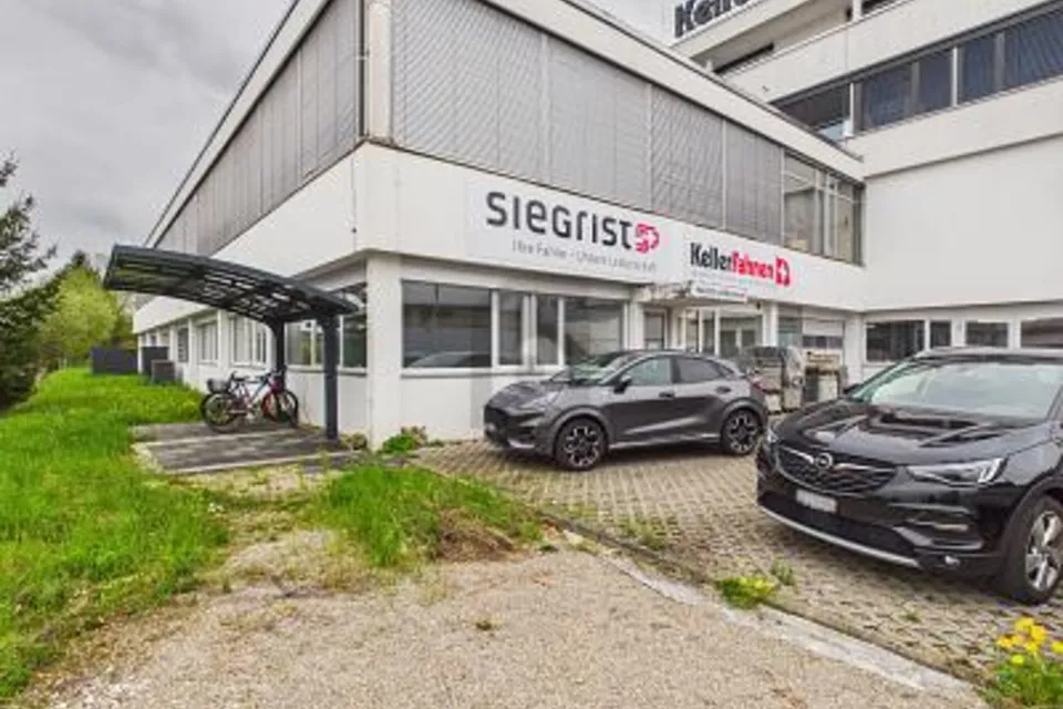 SPACIEUX ET BIEN DESSERVI, 4562 Biberist, Solothurn, CH