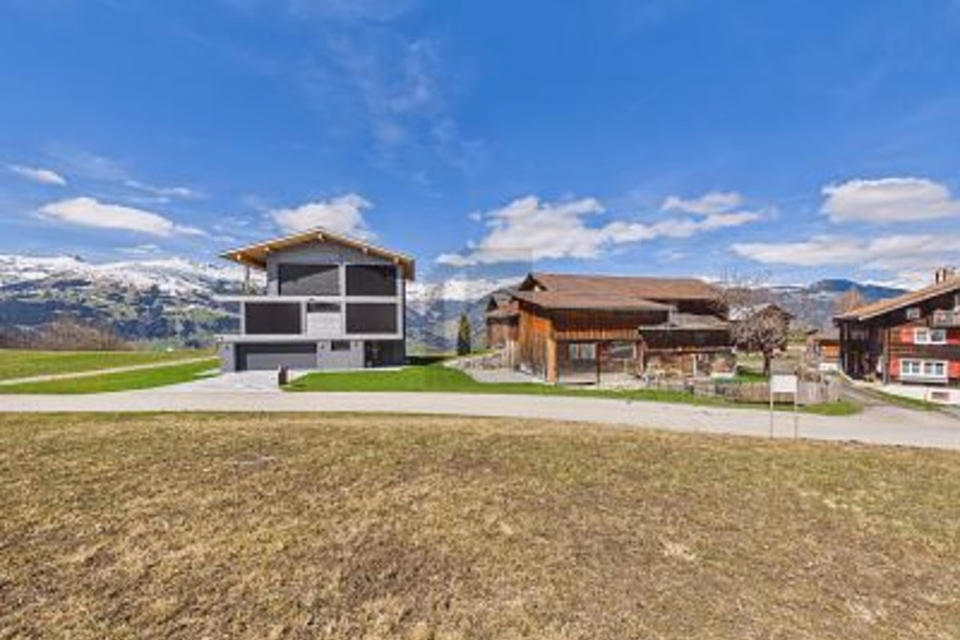 TERRAIN DE RÊVE AVEC SKI-IN/SKI-OUT, 7134 Obersaxen, Grisons, CH