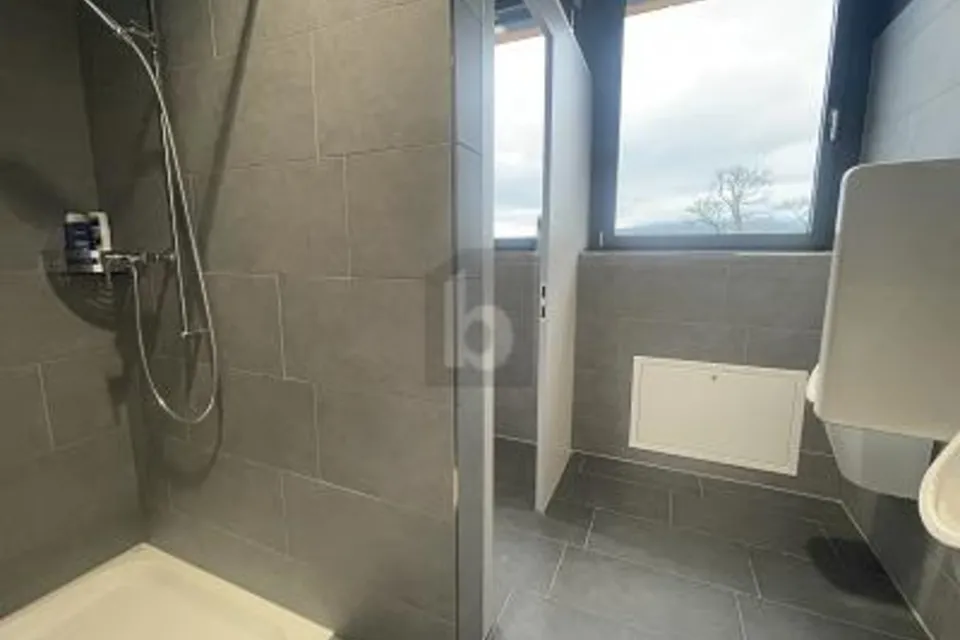 Like-new Near Train Station and Motorway Access, 6023 Rothenburg, Lucerne, CH