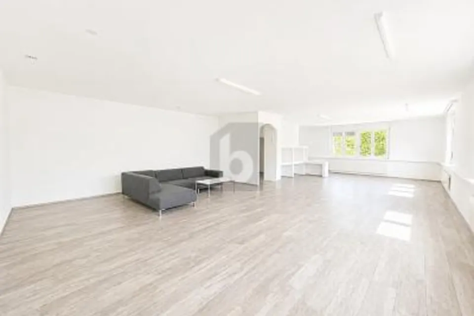 POLIVALENTE CON CUCINA E BAGNO, 4203 Grellingen, Basel-Landschaft, CH